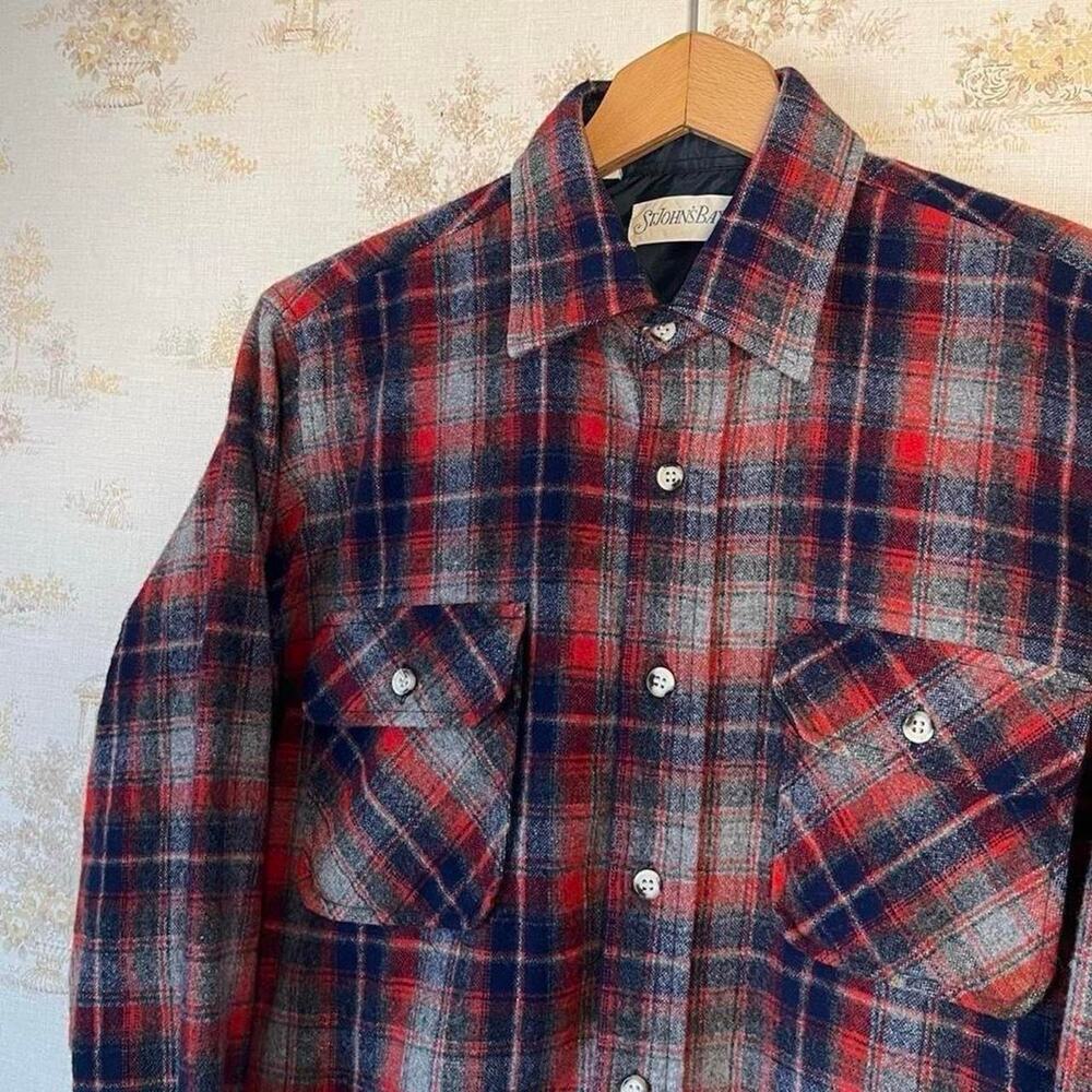 Vintage 90s St. John’s Bay 100% Virgin Wool Flannel | Shadow Plaid | Medium Tall